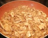 Foto del paso 4 de la receta: Filetes de lomo sobrantes con champis y arroz blanco