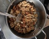 A picture of step 2 of Homemade Healthy Bournvita.