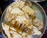 बेसन की पापड़ी (besan ki papdi recipe in Hindi) रेसिपी चरण 4 फोटो