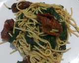 Foto del paso 5 de la receta: Spaghetti con tomates secos
