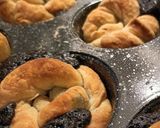 A picture of step 8 of Puff pastry muffins with only 2 ingredients.