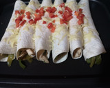 Foto del paso 5 de la receta: Flautas de pollo y verduras