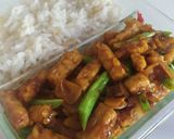 Foto langkah ke 4 dari resep Oseng Buncis Tempe Pedas Manis.