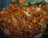 Foto langkah ke 3 dari resep Kwetiaw Penang Daging Sapi.