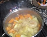 Foto del paso 1 de la receta: Puré papas y batatas al tomate