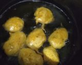 आलू पकोड़े (aloo pakode recipe in Hindi) रेसिपी चरण 5 फोटो