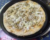 Foto del paso 3 de la receta: Pizza🍕de cebolla 🧅alimonada🍋