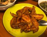 รูปขั้นตอนการทำที่ 1 ของ ปีกไก่ทอด ซอสน้ำแดง