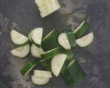 Gambar langkah 1 resipi Salad Guava n Cucumber.