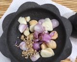 Foto langkah ke 2 dari resep Botok Udang Petai.