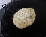 A picture of step 3 of Mix veggies paneer pancake.