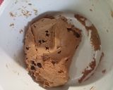 Foto langkah ke 2 dari resep Choco chips cookies.