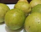 A picture of step 1 of Guava chaat.