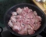 A picture of step 2 of Sig's Light Tomato and Shallot Stew.