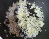 Foto del paso 2 de la receta: Tortilla de papas y hongos