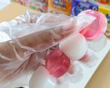Foto langkah ke 3 dari resep Sate Jelly Merah Putih.