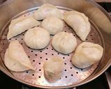 A picture of step 7 of Veg Momos.