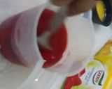 A picture of step 2 of Fruits And Jello Cake.