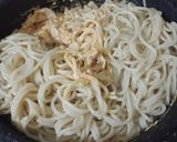 Foto del paso 4 de la receta: Fideos con salsa Alfredo sencilla