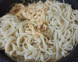 Foto del paso 4 de la receta: Fideos con salsa Alfredo sencilla