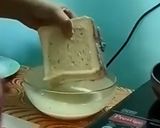 A picture of step 3 of Tricolour Sandwich or Bread pakoda.