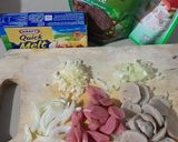 Foto langkah ke 5 dari resep #51. Pizza Homemade Tanpa Mixer.