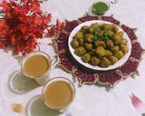 A picture of step 4 of Urad Dal Vada.