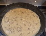 รูปขั้นตอนการทำที่ 5 ของ Mushroom stroganoff