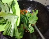 Foto langkah ke 4 dari resep Tumis Tauge Pokcoy.
