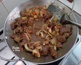 Foto langkah ke 7 dari resep Semur Daging Sapi & Kentang 🥩🥔.
