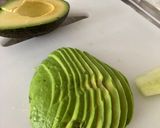 A picture of step 4 of Easy avocado sandwich.