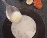Owsianka z owocami i miodem krok przepisu 3 zdjęcie