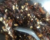 ડેટ્સ ડ્રાયફ્રુટ ચીકી (Dates Dryfruit Chiki Recipe In Gujarati) રેસીપી સ્ટેપ3ફોટો