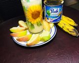 A picture of step 2 of Apple & banana smoothie🍎🍏.