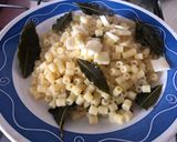Foto del passaggio 4 della ricetta Pasta cu dauru (Pasta con alloro)
