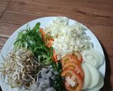 Foto langkah ke 3 dari resep Jjampong bihun merah seafood.
