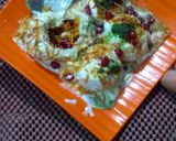 A picture of step 6 of Bread ke instant DAHI BHALLE.