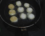 Foto langkah ke 5 dari resep Perkedel Kentang Mini Tanpa Telur.