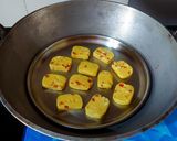 A picture of step 7 of Karachi Cookies.