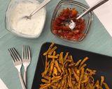 Sült édesburgonya 2 féle mártogatóssal 🍟 recept fázis 2 fotója