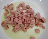 Foto del paso 4 de la receta: Calabacitas horneadas, rellenas de tocino y jamón