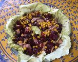 Une image de l'étape 9 de Salade de betteraves et maïs au thon et tomates.