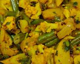 A picture of step 1 of Gobi Beans Fry.