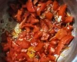 A picture of step 4 of Spaghetti Egg Curry.