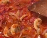 A picture of step 3 of 🍝 Amatriciana, like tomato sauce pasta.