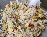 Foto langkah ke 5 dari resep Nasi Goreng Tempe.