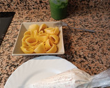 Foto del paso 5 de la receta: Lumaconi relleno de Salmón y queso con salsa de espinacas (Airfryer)