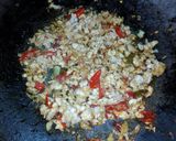 A picture of step 3 of Stir-Fried Pork with Egg Tofu and Basil.