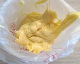 Foto langkah ke 3 dari resep Mango Eclair.