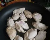 Hình bước làm 2 của món Sủi cảo nhân thịt rán giòn